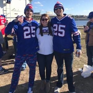 Meet your Posher, Adam